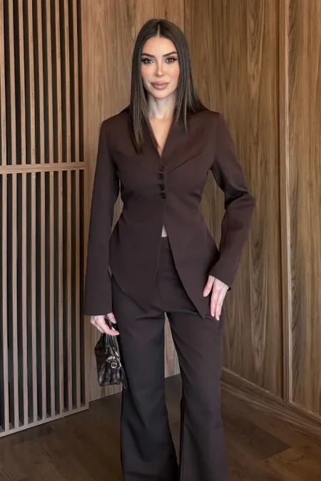 طقم بليزر مع بنطلون