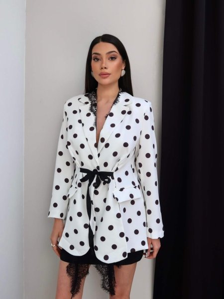 بليزر دانتيل polkadot